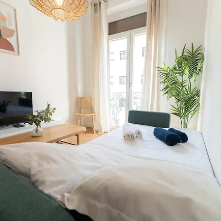 Charmant 3 Pieces Situe Au Centre De Apartment *